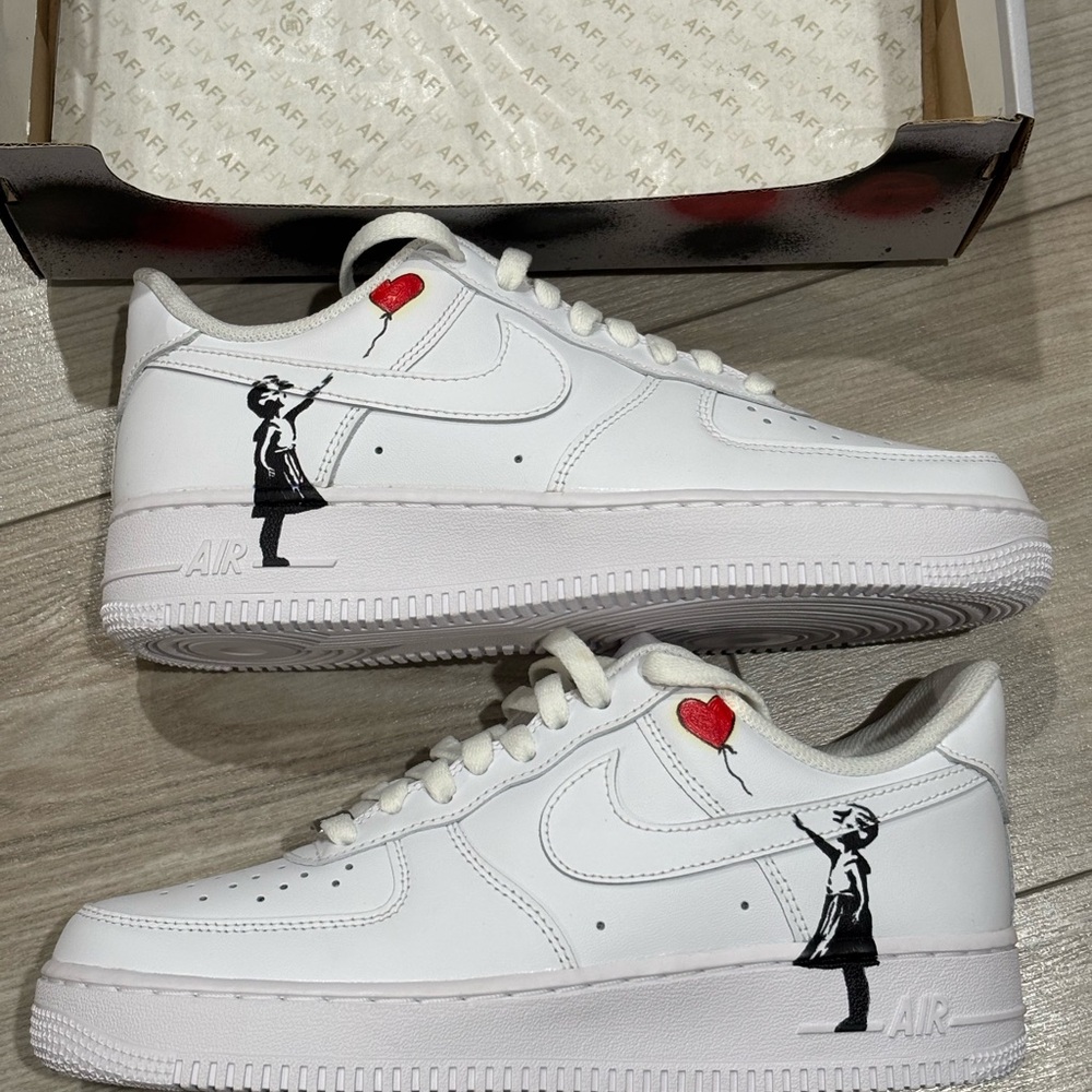 Nike Air Force 1 original, women’s 9, custom painted